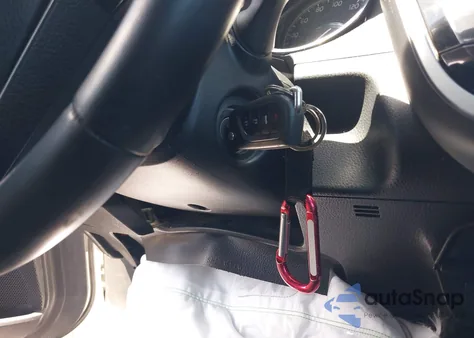 2020 Toyota Camry Se z USA, uszkodzony, nr VIN 4T1G11AK4LU948721